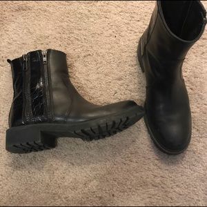 Zara short black boots
